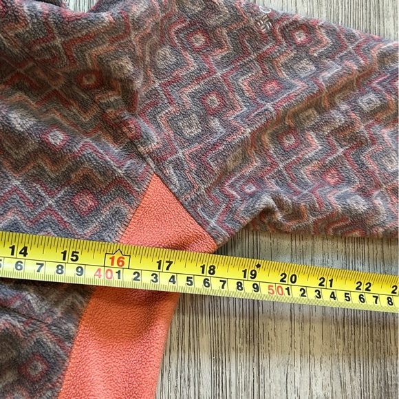 Columbia Women's Patterned Quarter-Zip Pullover Sweater - Coral and Gray - Picture 7 of 8